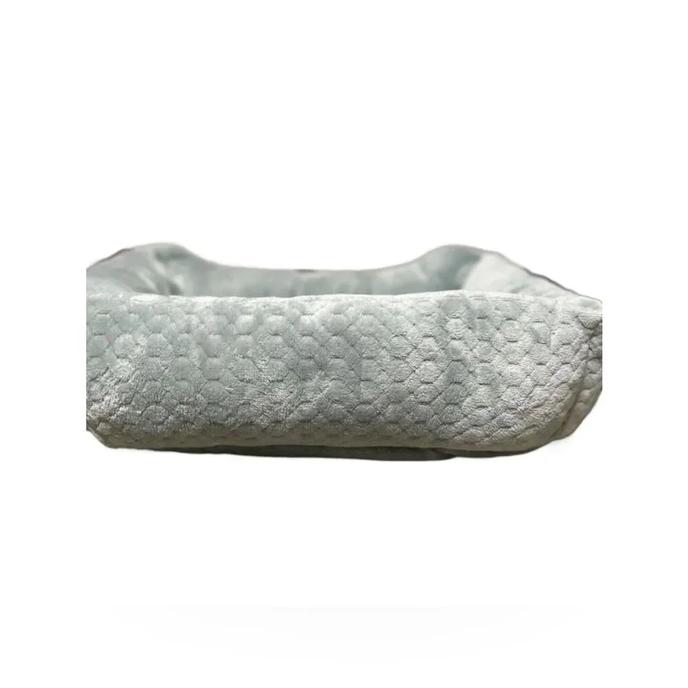 AVA Plush Rectangular Pet Bed in Light Sage Mint Green (18”x 21”) Soft Comfy Bed